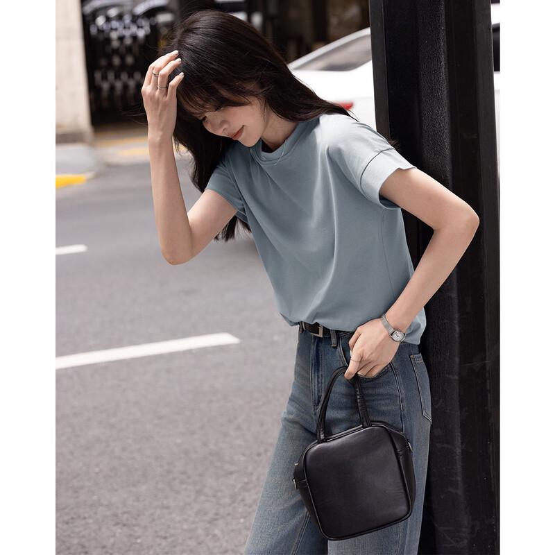 Women's Minimalist Solid Color Short Sleeve T-shirt