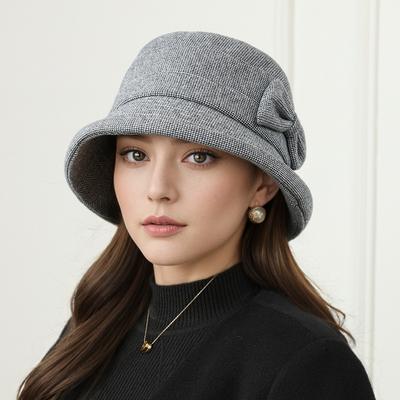 Nowy damski kapelusz w kratę typu bucket hat dla starszych osób, jesienno-zimowy ciepły kapelusz z rondem
