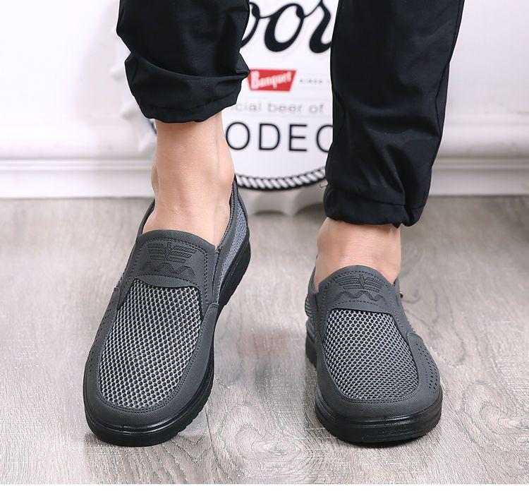Men's Old Beijing Non-Slip Mesh Shoes: Breathable, Casual, Plus Size Shoes for Seniors