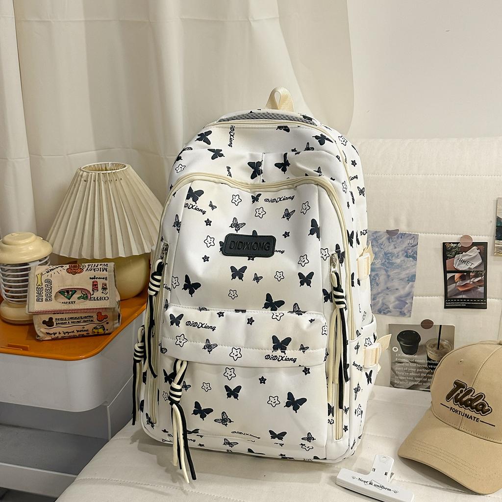 New schoolbag, Japanese INS high-look, fresh, sweet, cute star backpack, lightweight spring outing backpack for middle and high school students