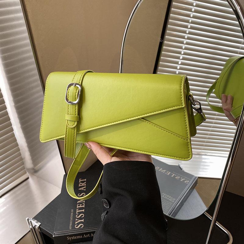 Niche design bag women's new popular fashion high-end shoulder bag commuter messenger small square bag