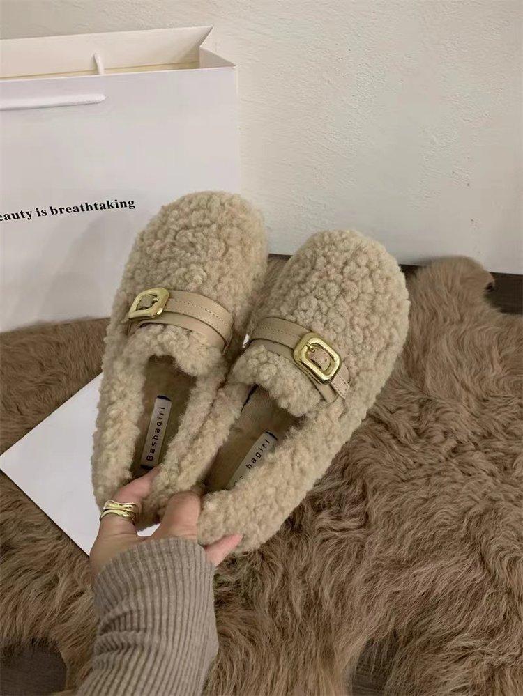 Xiaoxiangfeng lamb fleece-soled fluffy shoes for women's outer wear 2025 autumn and winter new belt buckle soft-soled Doudou maternity cotton shoes