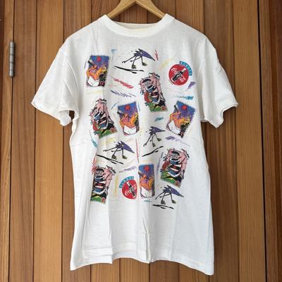 Na górę – T-shirty i koszulki