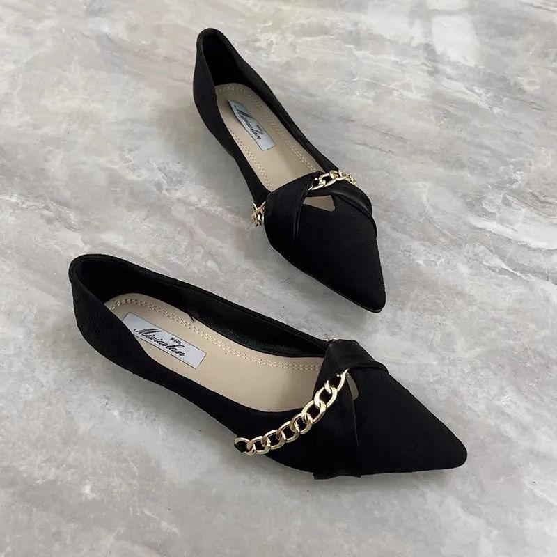 Pointed Single Shoes Women's Autumn Soft Soles New Summer Xiaoxiangfeng Light Mouth Black Flat Shoes Versatile Four-season Ladyshoes