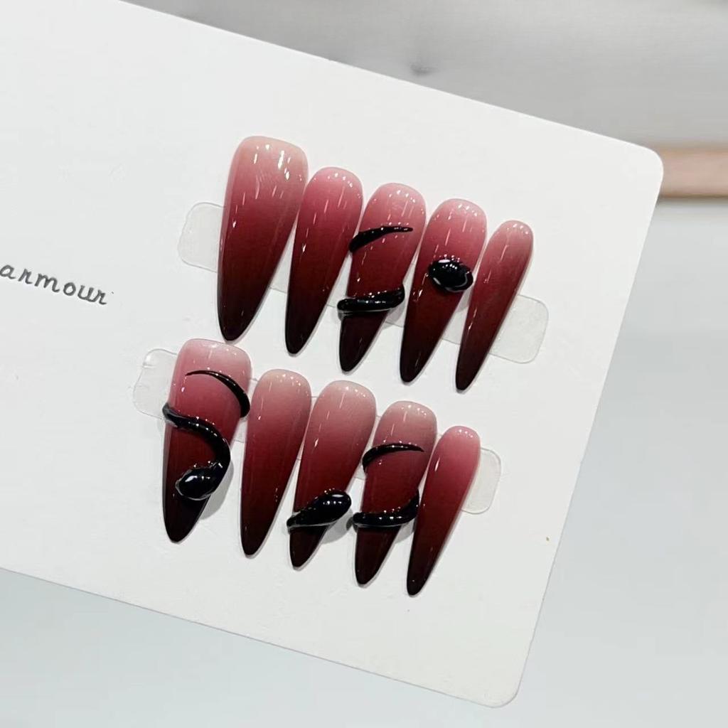 Snake Year Limited Personalized Venom Snake Nail Art Wearing Armor High-end Sweet and Cool Hand-painted French Armor