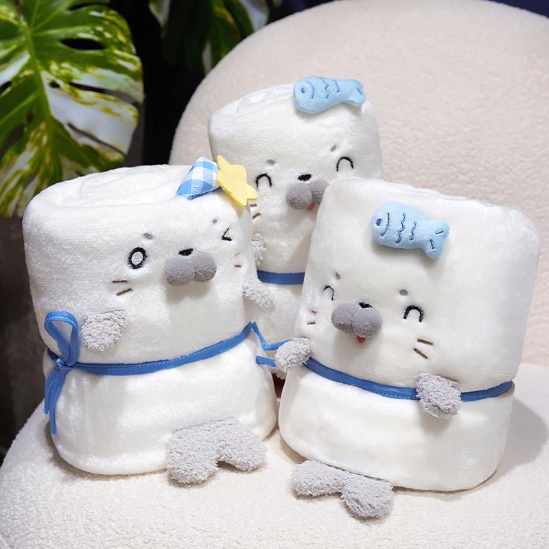 Pandara Jewelry Unisex Non-Toxic Cute Seal Flannel Blanket Cartoon Animal Blink Smile Seal Soft Nap Blanket Gifts For Children Winter Warm Sleeping Plushies Doll