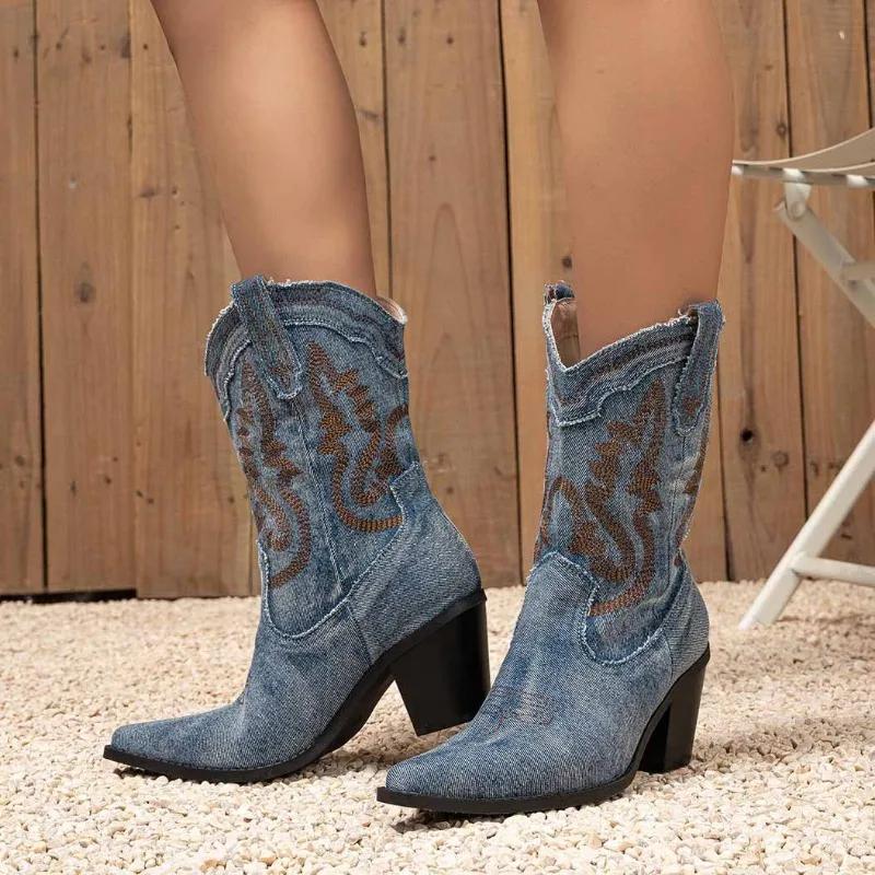 

Модные ретро-ботинки с острым носком, универсальные, вышитые, очаровательные, в стиле вестерн, ковбойские сапоги для женщин, обувь без застежек, до середины голени, Botas Para Mujer 39 синий