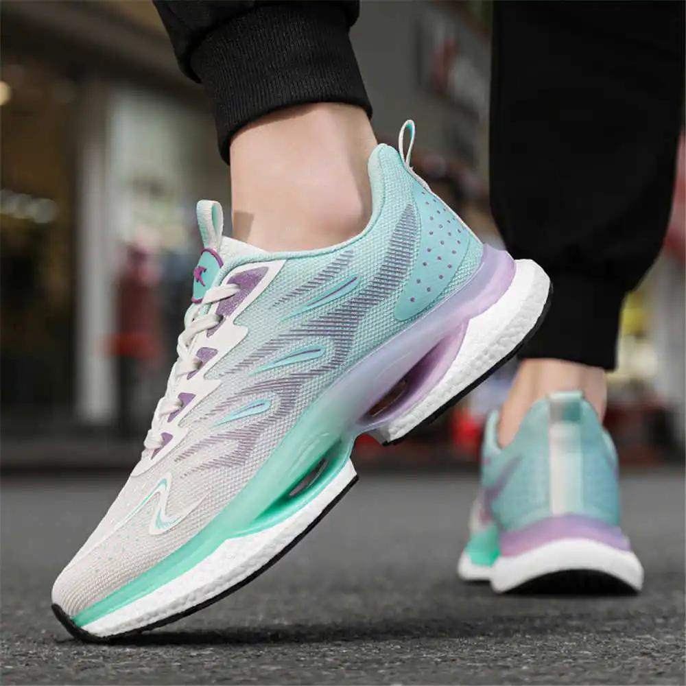 Fashion Thick Bottom 39-44 Sneakers Sport Trekking Shoes Men Hiking Men Resale High Quality Sepatu Saoatenis Krasofka High Quality