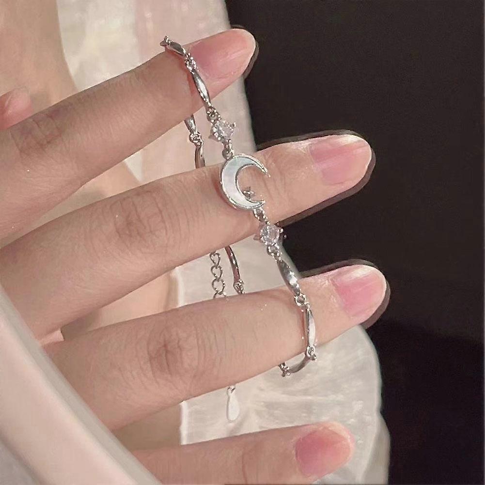 Bracelet Moon Delicate Bracelet Giving Gifts to Girlfriends