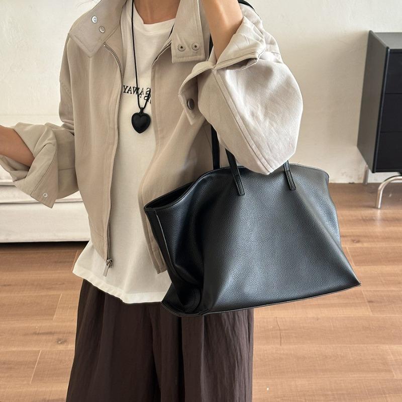 New tote bag retro suede versatile shoulder bag large capacity women's simple soft leather commuter bag