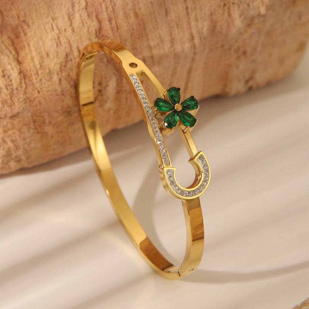 Gold-Plated Zircon Vintage Women's Bracelet - Light Luxury Fashion