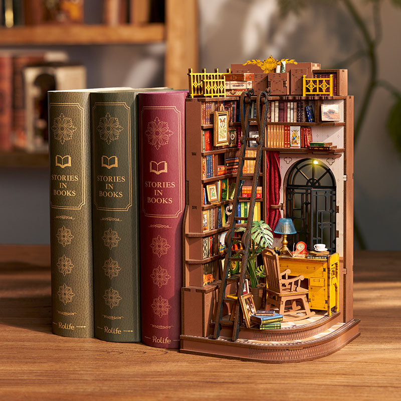 ROBOTIME Rolife 3D puzzle Silent Corner Study DIY Book Nook TGE02