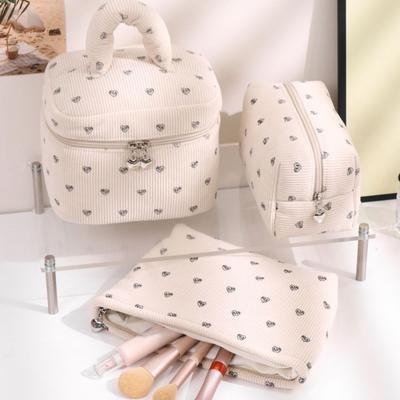 Corduroy Makeup Bag with Heart Pattern Portable Travel Cosmetic Bag Zipper Makeup