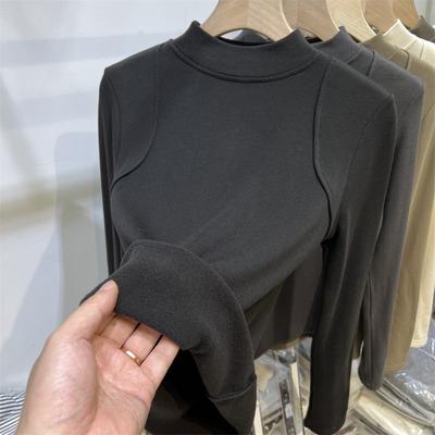 Chaud Résistant aux peluches Ligne haute élasticité Sensation Demi-col montant Manches longues T-shirt de base Automne et hiver Nouveau Doux pour la peau Polyvalent Haut T-shirt pour femmes