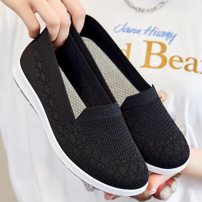 Women's Casual Breathable Flat Cloth Shoes - Soft Sole, Comfortable for All Ages
