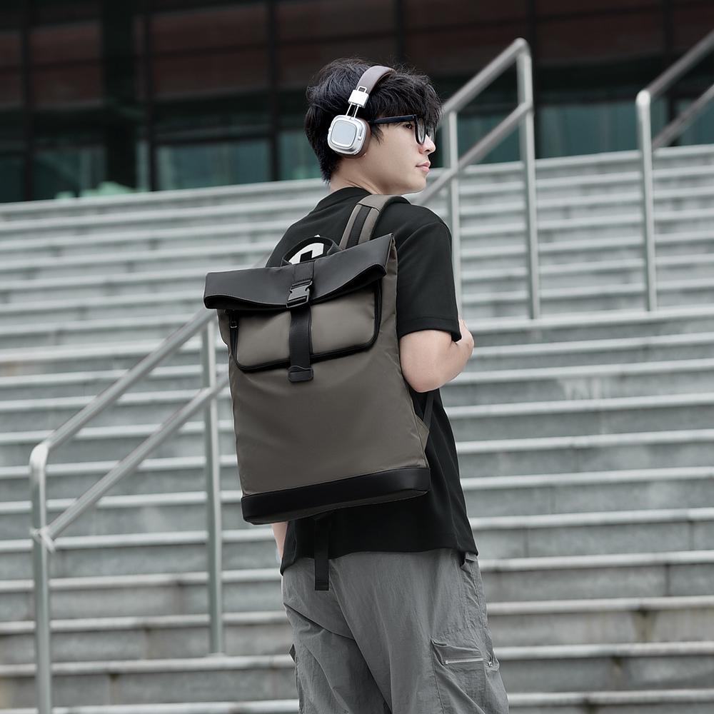 Outdoor Portable Computer Backpack Men's Large Capacity Travel Backpack