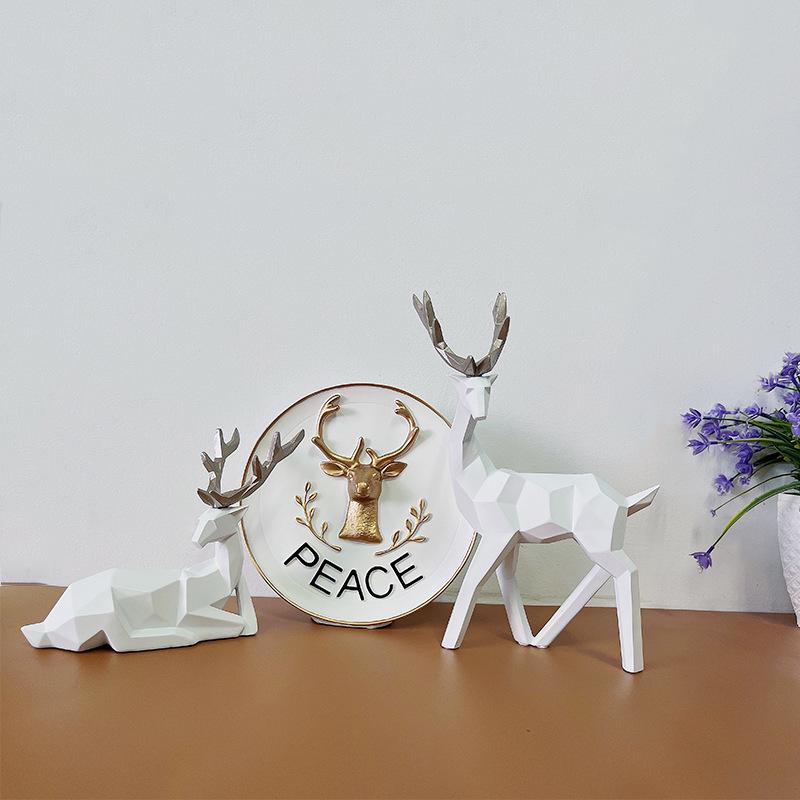 Deer Resin Crafts: Home Decoration Ornaments for TV Cabinets and Living Rooms