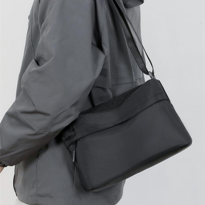 Men's Messenger Bag Simple and Fashionable Shoulder Bag Large Capacity Anti-splashing Leisure Sports Travel Small Square Bag