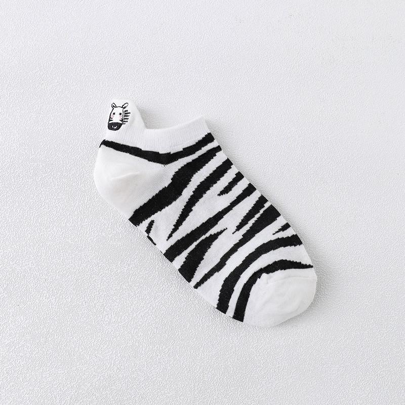 5 Pairs New Arrivals Women Socks Cotton Cartoon Zebra Ankle Socks Female Striped Letter Harajuku Breathable Causal Short Socks