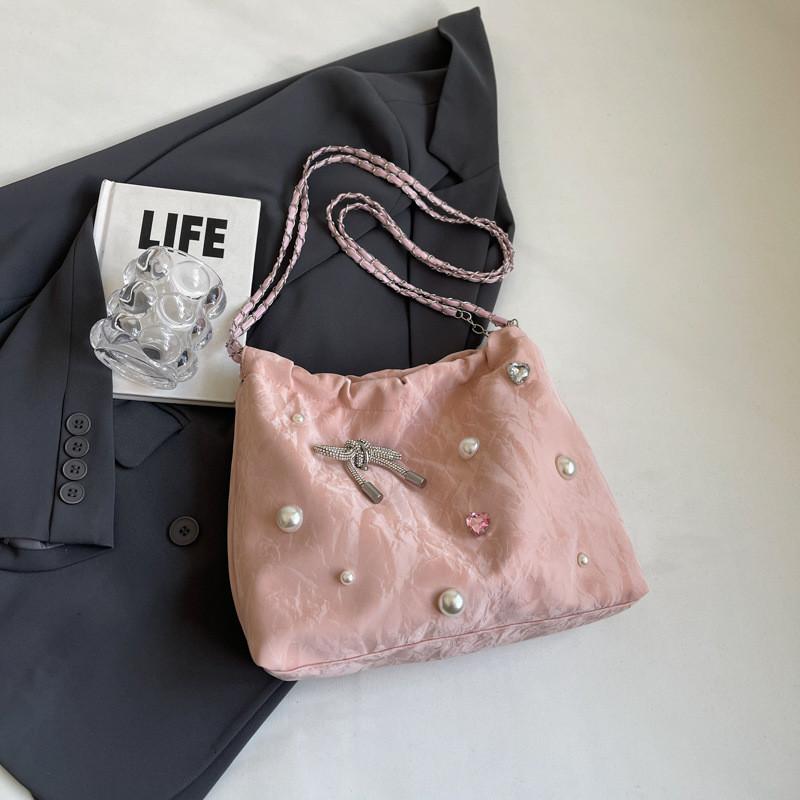 Chic Casual Medium Sized Shoulder Tote Bag For Women Featuring Trendy Spring Summer Fashion Elements