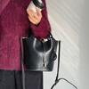 Retro Mutter-Kind-Tasche Damen neue trendige Winter tragbare Eimertasche lässige vielseitige Pendler-Umhängetasche