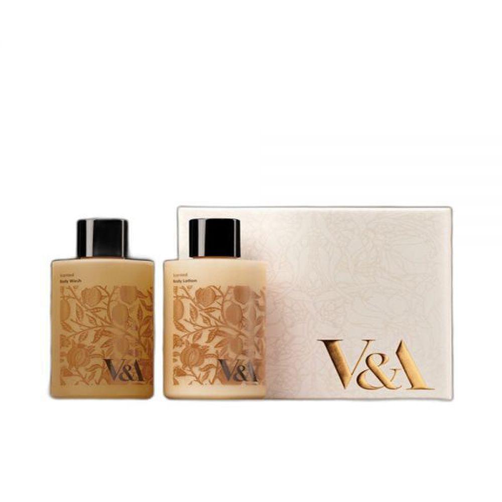 

V&A Beauty Scented Body Care Gift Set [Orangerie] (Wash 200mL, Lotion 200mL)