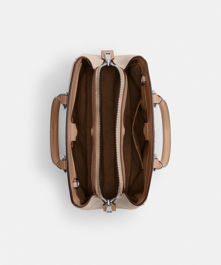 COACH OUTLET Savanna Kleine Tragetasche – Signature Canvas Beige