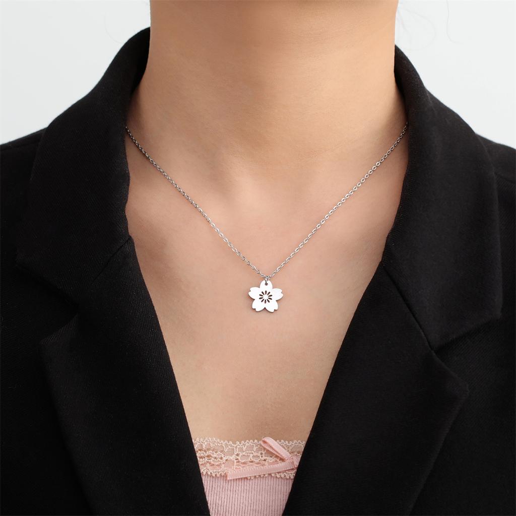 EUEAVAN Fashion Sakura Flower Necklace Stainless Steel Five-petaled Floral Pendant Necklaces for Women Girl Jewelry Gift