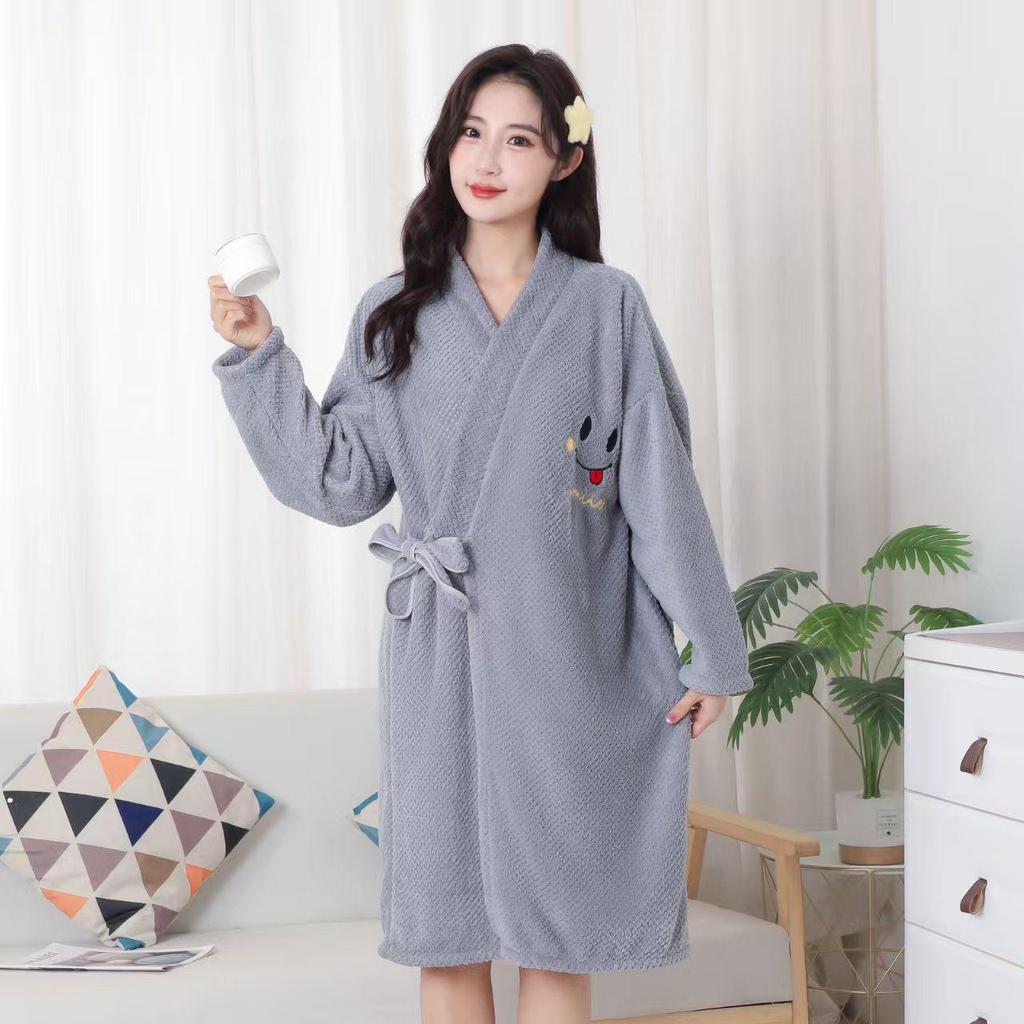 Plus Size Hooded Long Sleeve Bathrobe - Water Absorbent & Soft for Adults