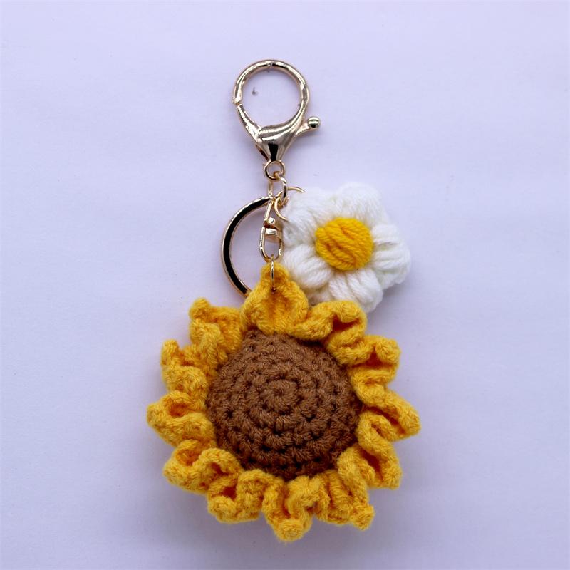 Creative Handmade Knitted Sunflower Keychain Keyring For Women Girl Cute Crocheted Flower Pendant Car Key Ring Handbag Gifts New