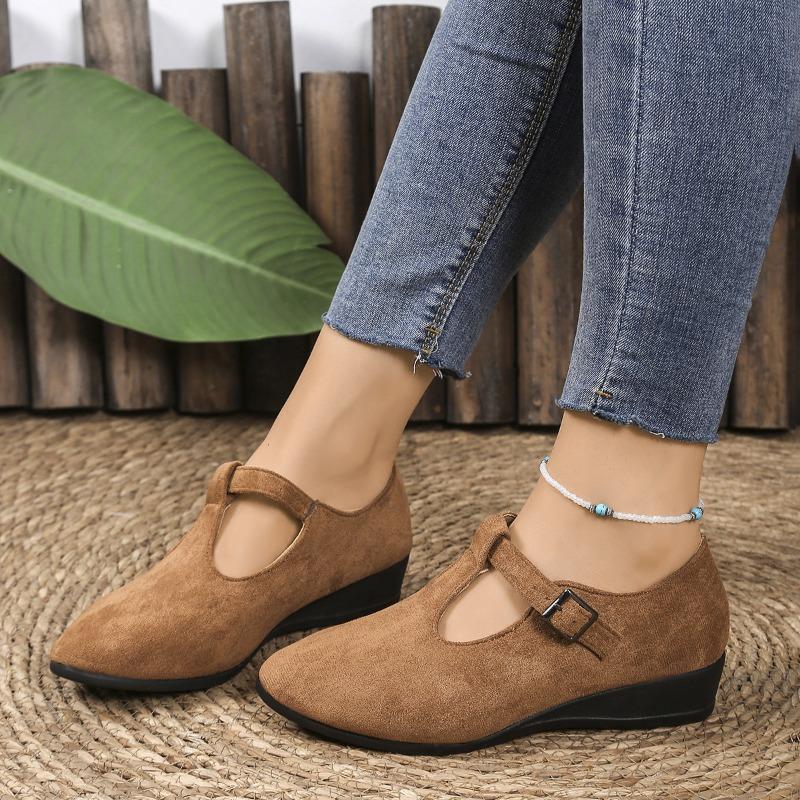 New Pointed-toe Shallow-mouthed Button-up Wedge Heels for Women In Large Size Single Shoes