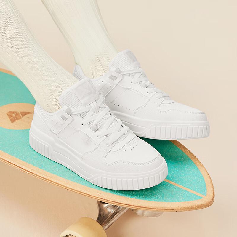 Xtep Women's Warm & Durable Casual Skate Shoes