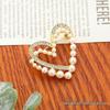 Elegant Pearl Heart Brooch: Autumn/Winter Korean Style