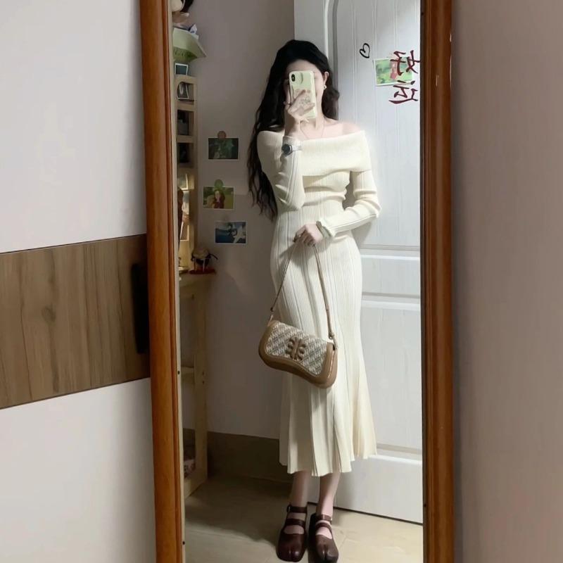 Temperament One-word Shoulder Knitted Dress Autumn Sexy Elegant Slim Fit Beautiful Sweater Hip Skirt
