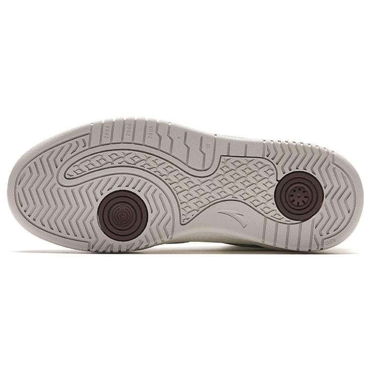 New Anta Wave Shoes Non slip Lightweight Mid Top Skateboard Shoes Women's White 922348088-3