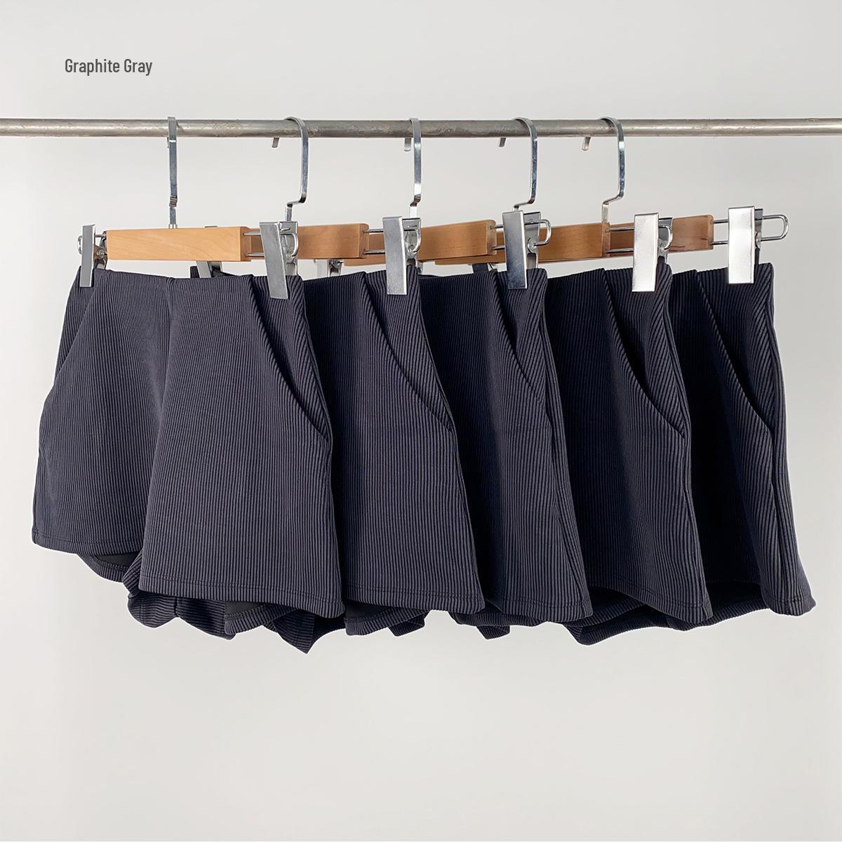 

Женские эластичные шорты для йоги в рубчик - Дышащие, свободного кроя, с эффектом подтяжки бедер для бега и повседневной носки M (100-110 cm) графитово-серый