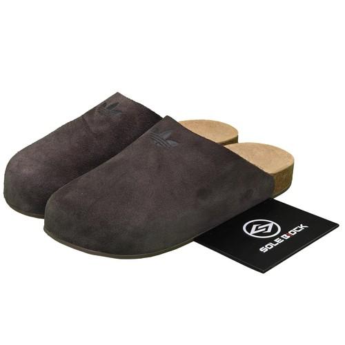 

Adidas Originals Adimule Слайди Темно-коричневі JS0705 Унісекс EU 43 коричневий