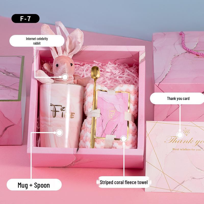 Personalized Bridesmaid Gift Set: Small Gifts, Creative Cup with Logo, First Birthday Box for Best Friend