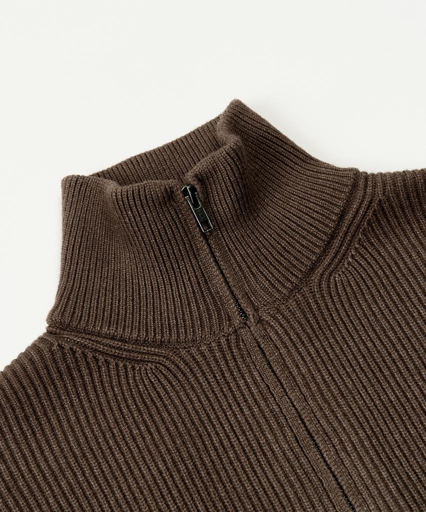 Excontainer Minimal High-Neck Knit Zip-Up (Mocha)
