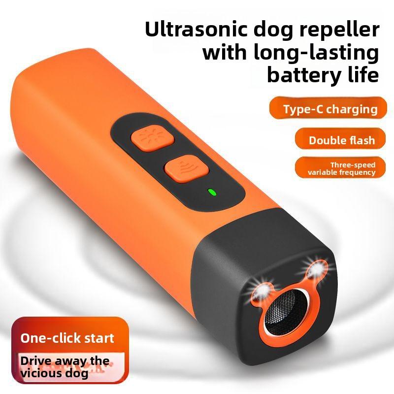 Dual-Core Long-Range Ultrasonic Dog Repeller Outdoor Dual Light Emergency Lighting Portable Large Capacity Rechargeable Smart