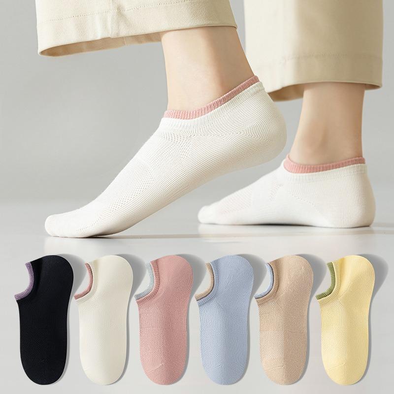 Female Spring and Summer New Models Do Not Fall with Non Slip Breathable Mesh Deodorant Invisible Socks