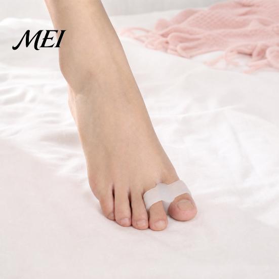Toe Straightener for Bunions 1 Pair Separator Overlapping Toes, Soft SEBS Bunion Corrector, Double Ring Foot Spacer Hallux Valgus, Day Night