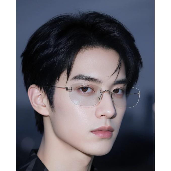 Denmark Brand Style Frameless Eyeglass Frame No Screws Ultra Lightweight Rimless Glasses Small Square Eyewear Customize Glasses