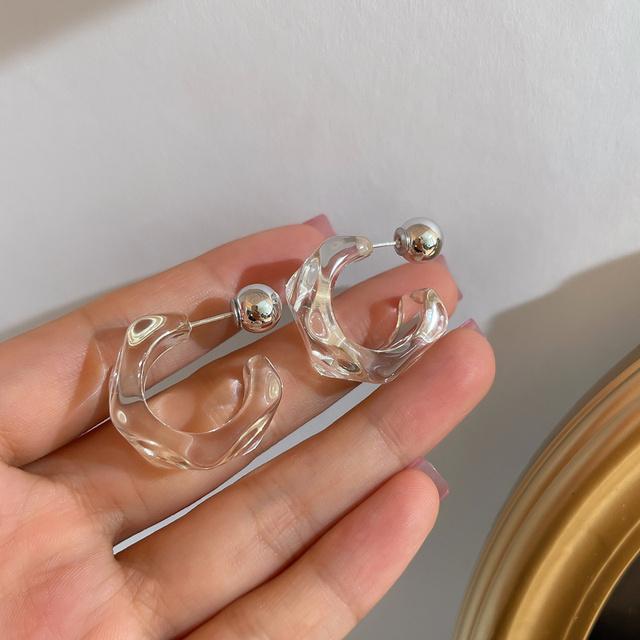 Colorful Clear Resin Acrylic Drop Earrings For Women Geometric Hollow Statement Drop Earrings Girls Fashion Jewelry Gift