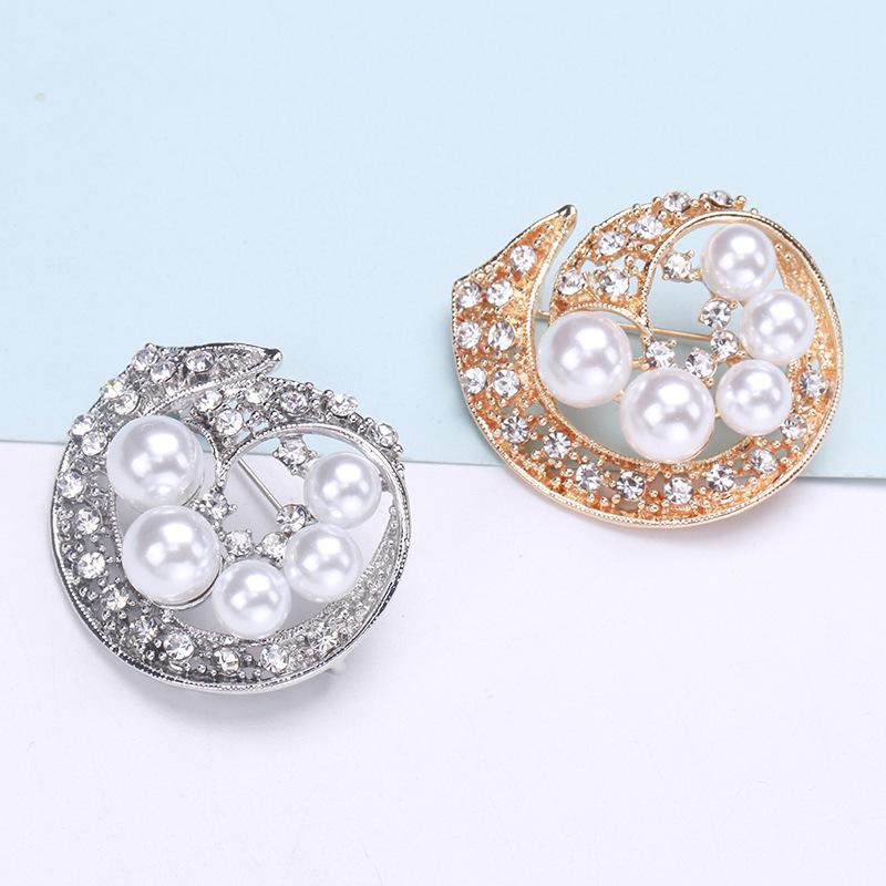 Fashion Flower Pearl Brooch, Alloy Electroplated Personalized Corsage, Women's Clothing Accessories