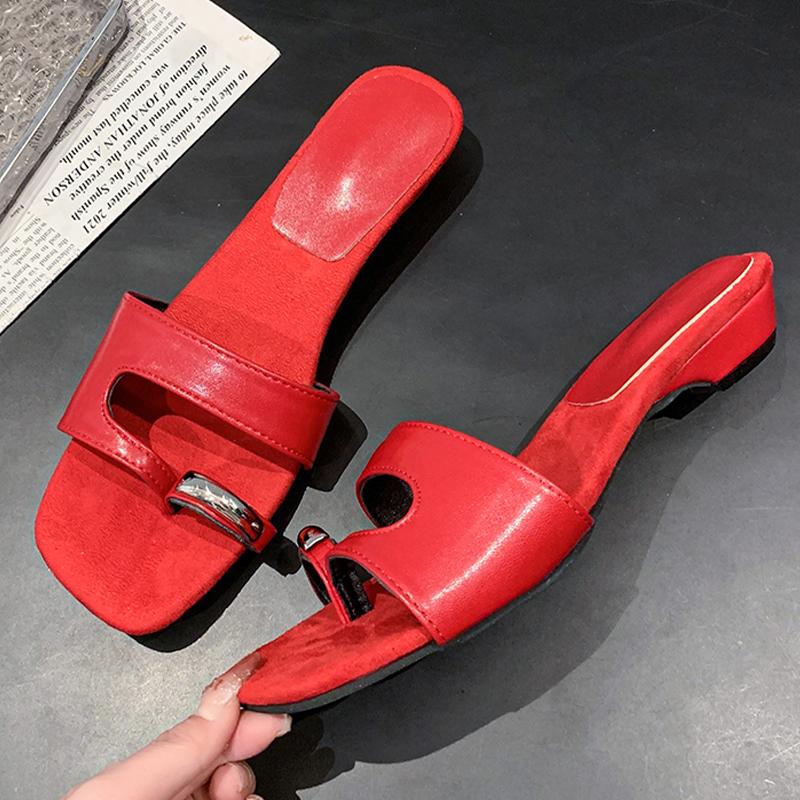 Flats Women Slippers Designer Clip Toe Dress Shoes New Fashion Woman's Sandals 2025 Summer Casual Slides Cozy Flip Flops Mujer