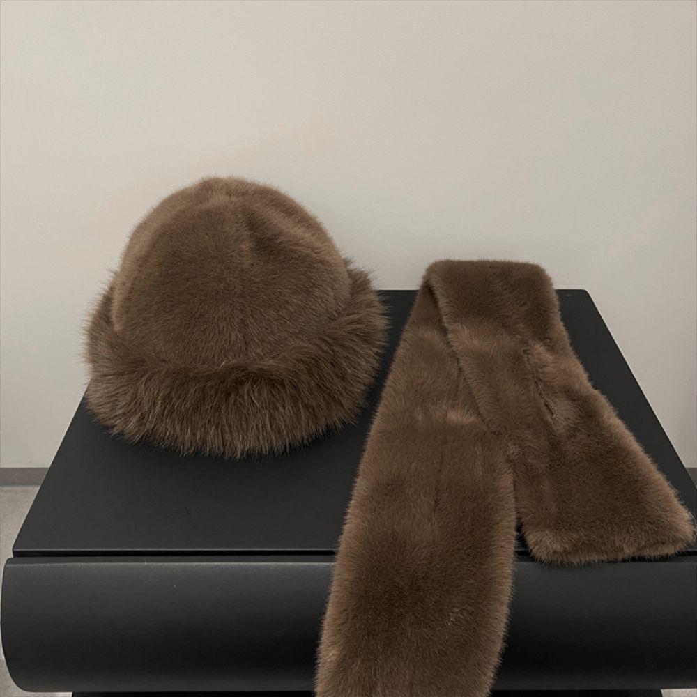 Autumn And Winter Fluffy Caps And Scarves Korean Style Plush Skiing Riding Warm Bucket Hat Snood Scarves Christmas Gift