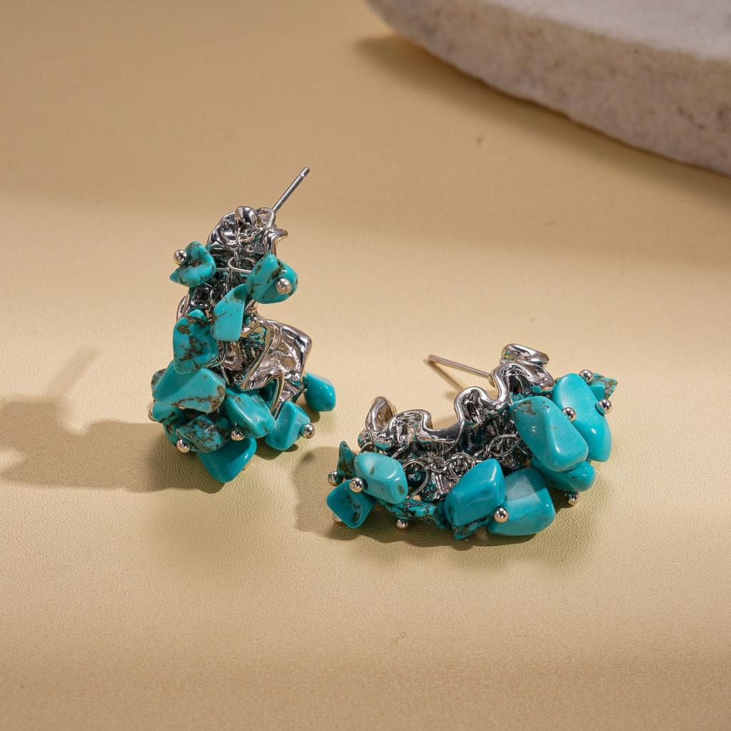Orecchini di nicchia geometrici irregolari a pieghe C-shaped con ago d'argento retrò europei e americani