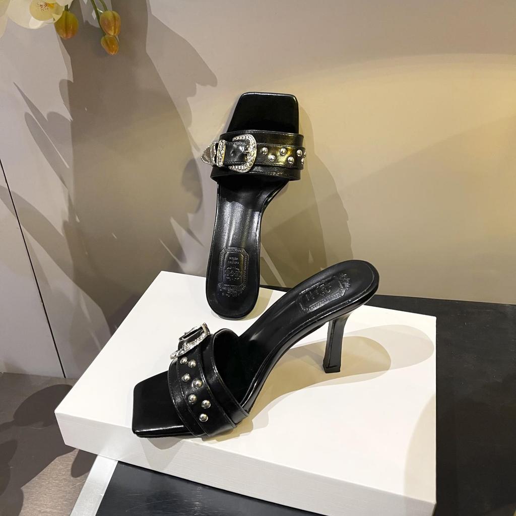 Fashion Shoes Ladies' Slippers Low Slipers Women Heeled Mules Rubber Flip Flops 2025 High Hawaiian Thin Retro Rome Punk Sexy Slides Fabr