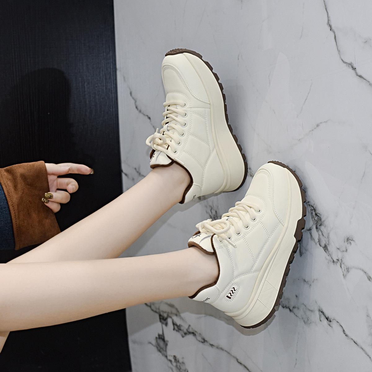 

Платформенные туфли-хлебушки женские осенне-зимние высокие велюровые белые туфли модные трендовые туфли на шнуровке женские хлопковые туфли 40 бежевый